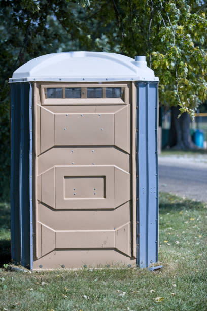 Best Porta potty delivery and setup  in Stevensville, MI